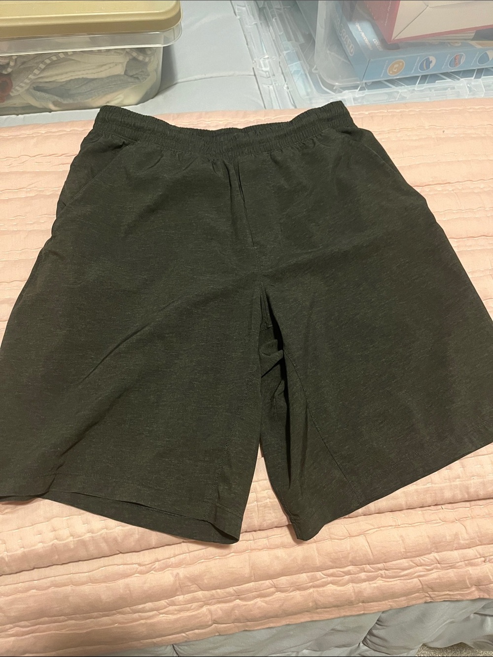 Men's lululemon Athletic Elastic-Waist Shorts - Olive Green